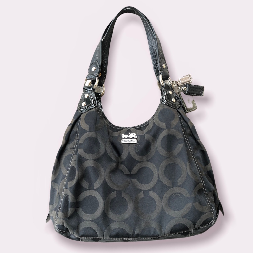 Coach " Maggie Op Art" Shoulder Bag